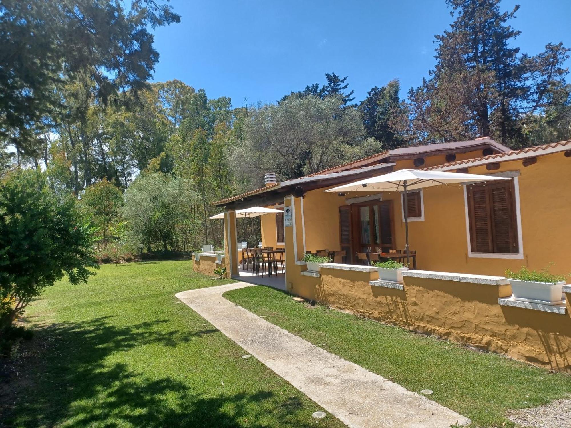 B&B Helios Il Tuo Relax In Sardegna San Teodoro  Exteriér fotografie